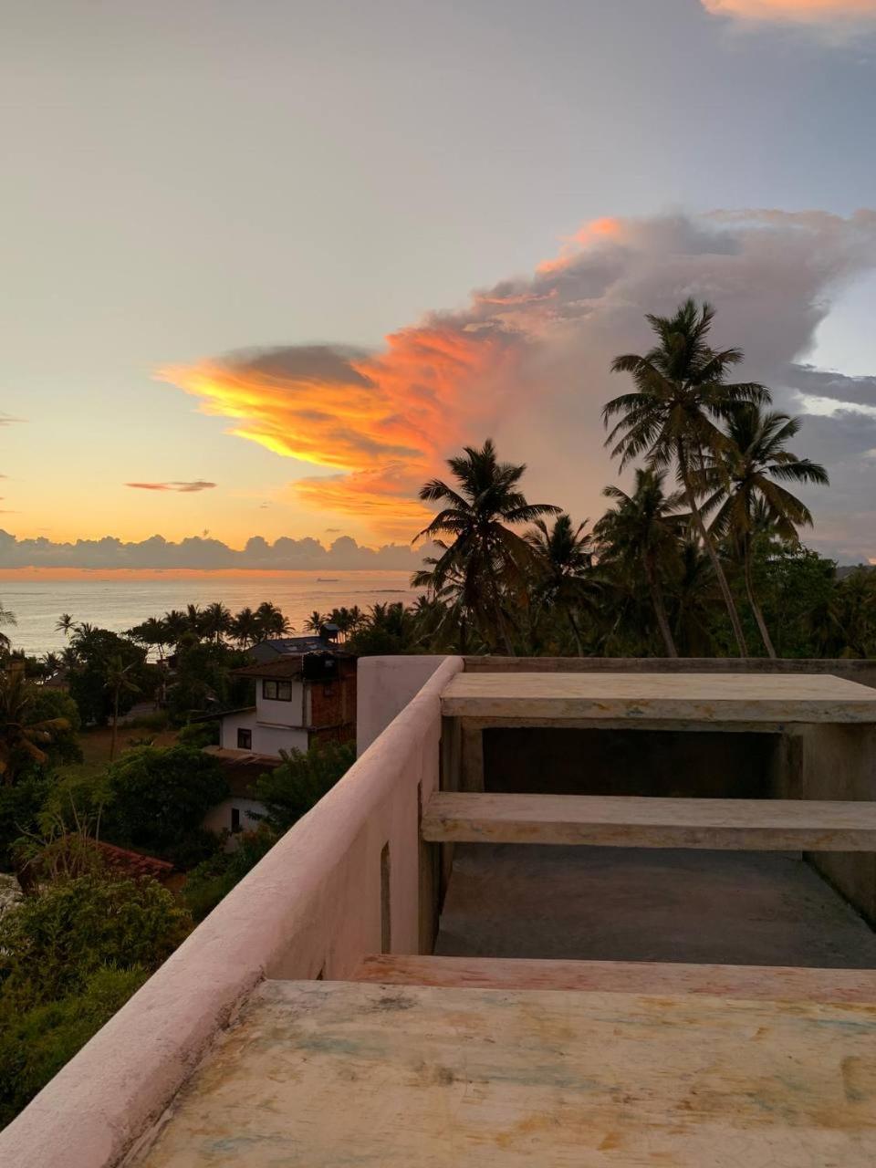 Arcadia Ocean View Apartment Unawatuna Ngoại thất bức ảnh